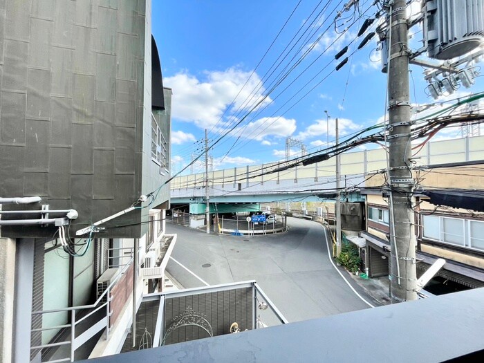 物件内観写真22　(室内からの展望)