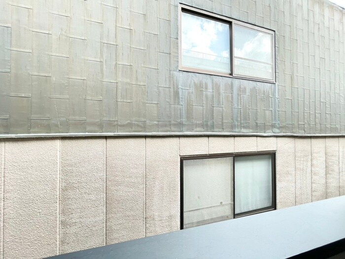 物件内観写真22　(室内からの展望)