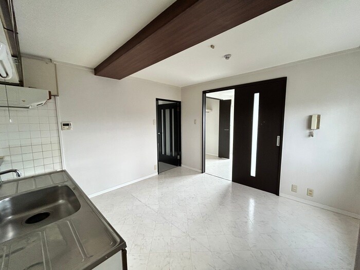 物件内観写真12　(居室)