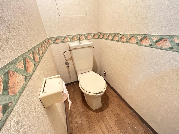 物件内観写真15　(トイレ)