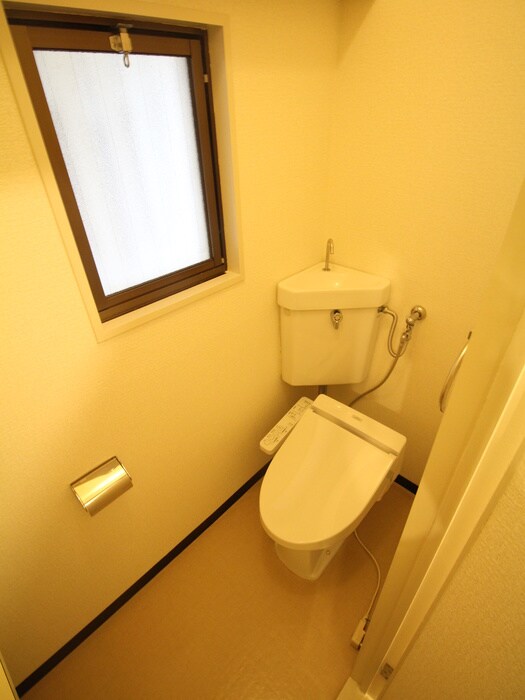 物件内観写真14　(トイレ)