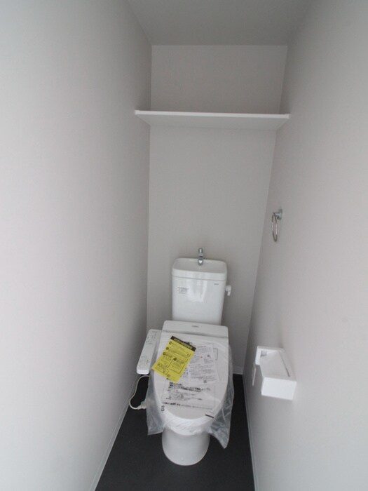 物件内観写真9　(トイレ)