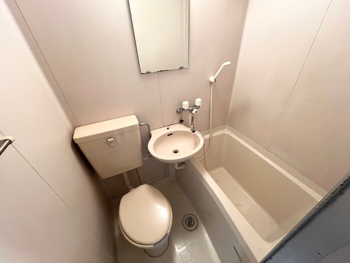 物件内観写真8　(バス／シャワールーム等)