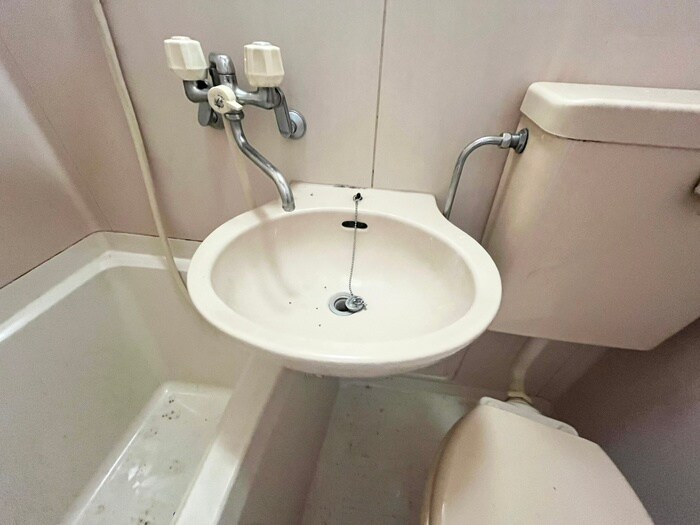 物件内観写真9　(洗面)