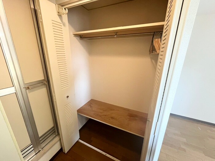 物件内観写真15　(収納)