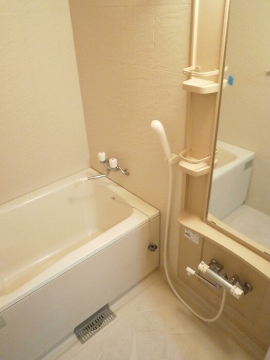 物件内観写真9　(バス／シャワールーム等)