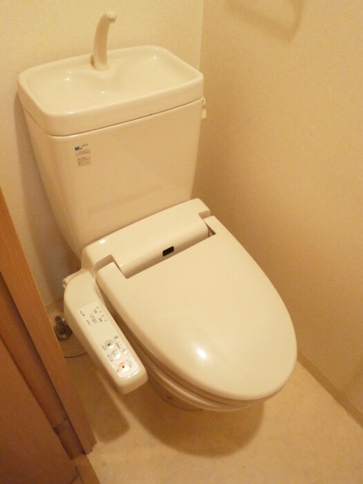 物件内観写真12　(トイレ)