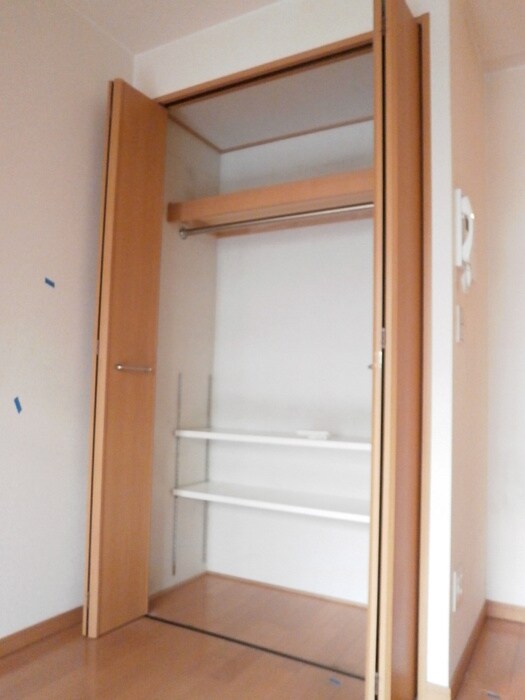 物件内観写真16　(収納)