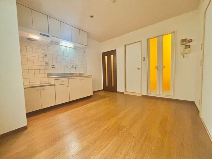 物件内観写真8　(内観写真)