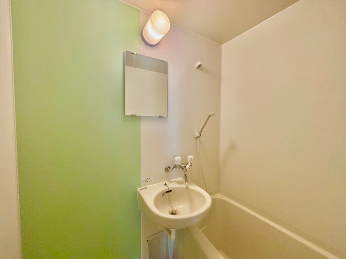 物件内観写真11　(洗面)