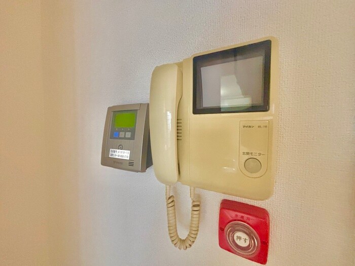 物件内観写真18　(廊下)