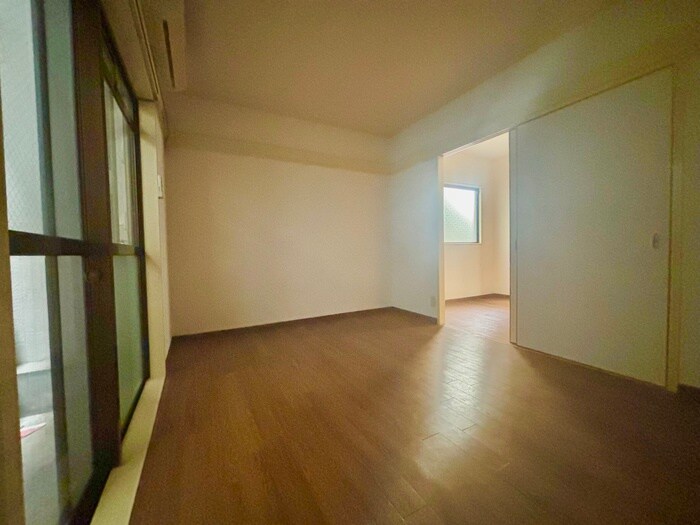 物件内観写真21　(居室)