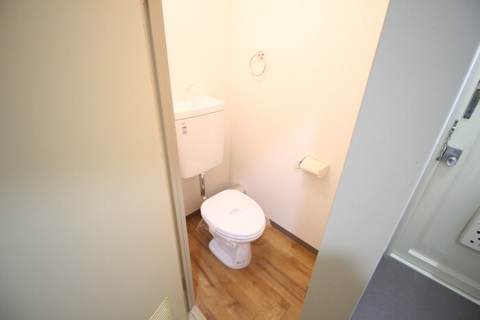 物件内観写真10　(トイレ)