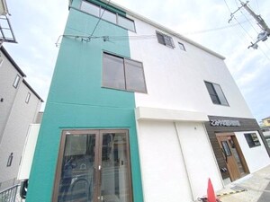 塚原ビル外観写真