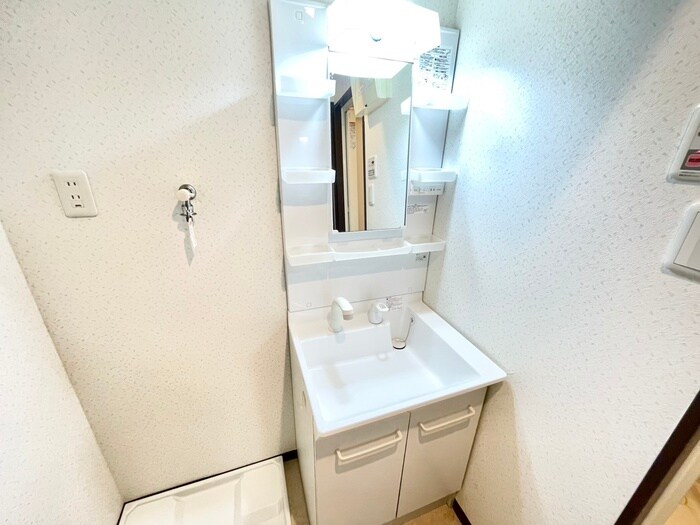 物件内観写真13　(洗面)