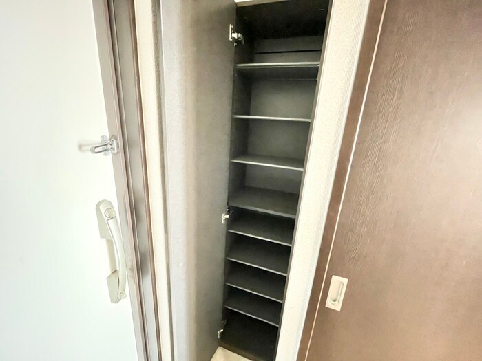 物件内観写真20　(靴箱)
