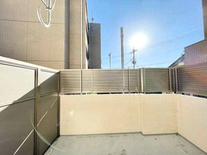 物件内観写真21　(室内からの展望)