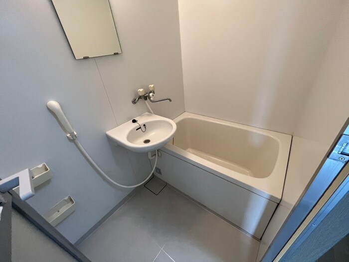 物件内観写真13　(バス／シャワールーム等)