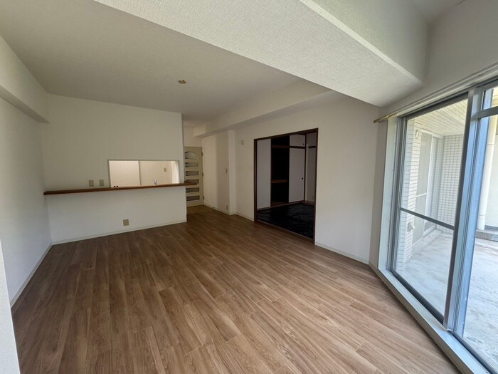 物件内観写真6　(居室)