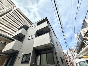 Ｐｒｅｍｉｅｒ香里外観写真