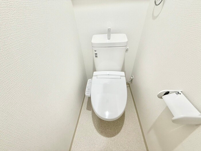 物件内観写真11　(トイレ)