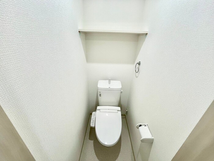 物件内観写真11　(トイレ)