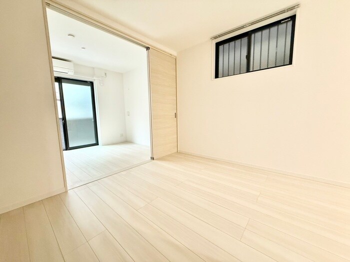 物件内観写真14　(居室)