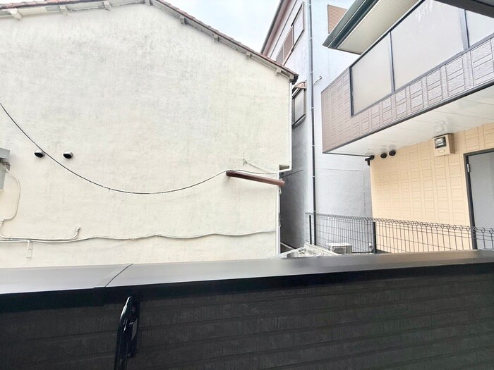 物件内観写真20　(室内からの展望)