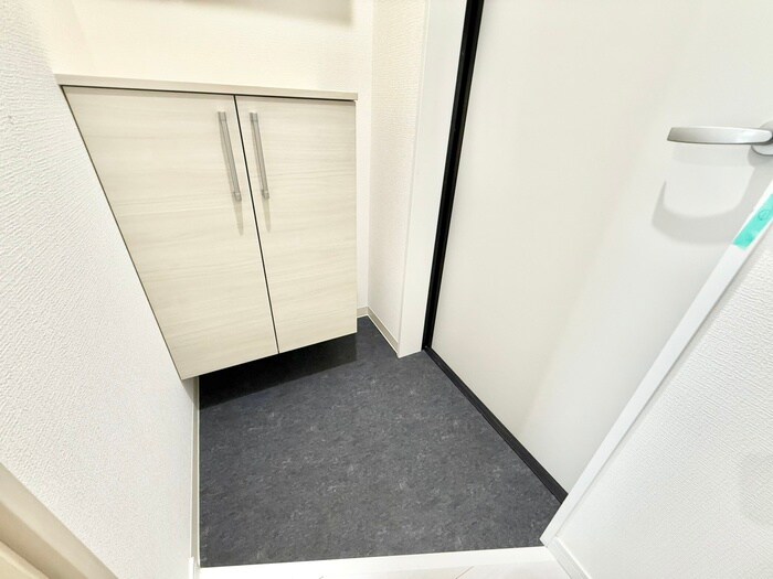 物件内観写真20　(玄関)