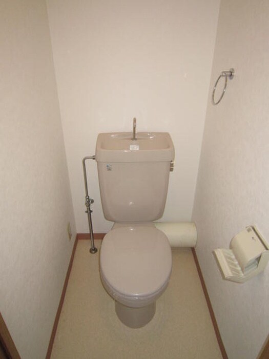 物件内観写真12　(トイレ)