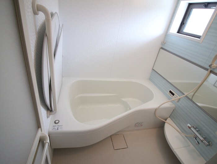 物件内観写真10　(バス／シャワールーム等)