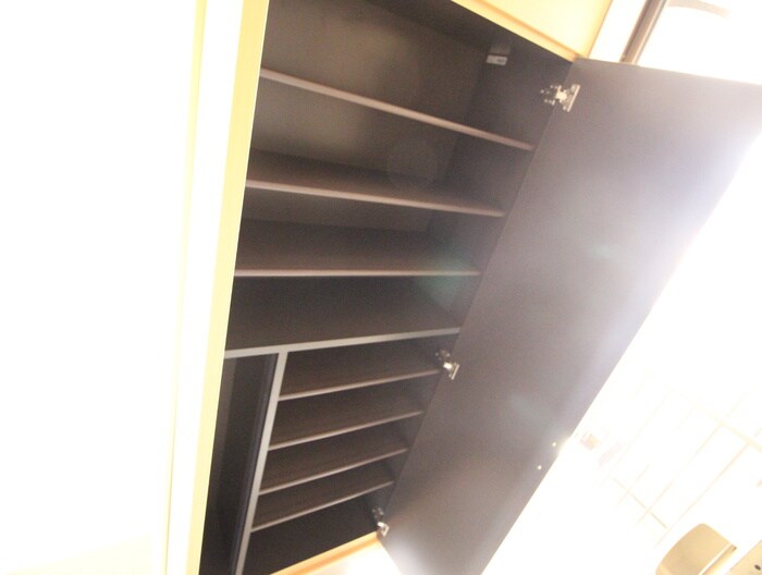 物件内観写真18　(靴箱)