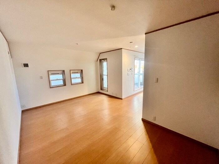 物件内観写真9　(居室)