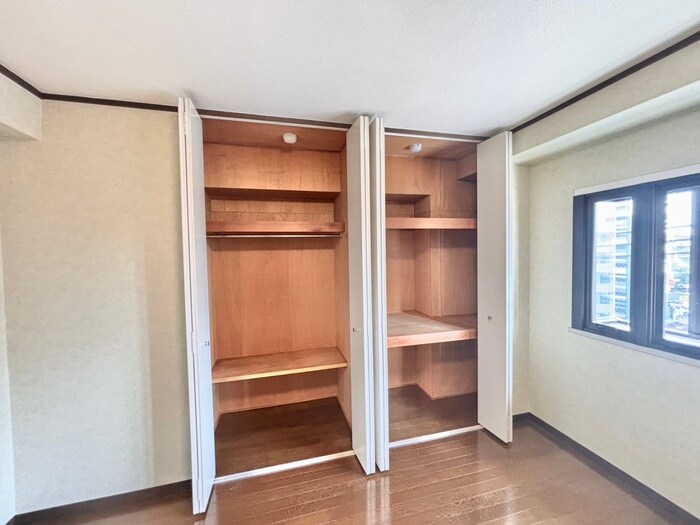 物件内観写真22　(収納)