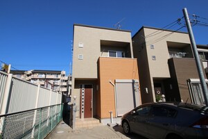 アンシャンテ沢良宜B棟外観写真