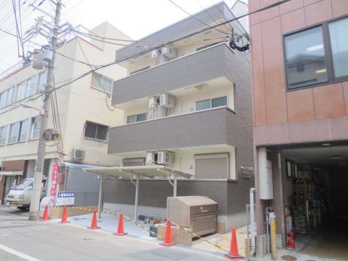 物件外観写真2　(外観写真)