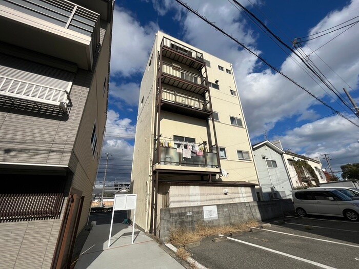 物件外観写真4　(外観写真)