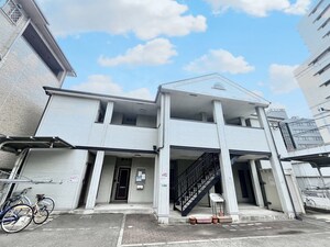 グリュックニシダ外観写真
