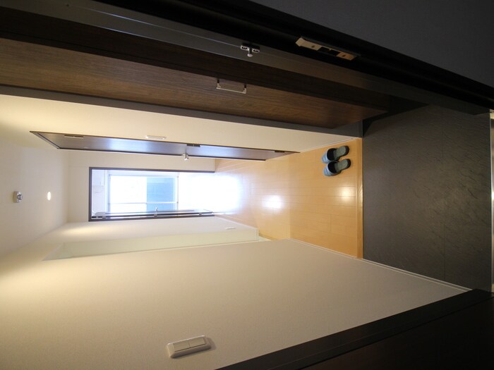 物件内観写真14　(玄関)