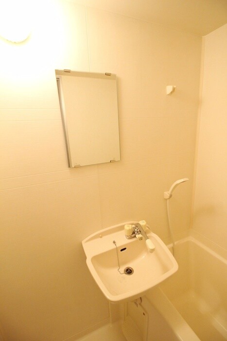 物件内観写真9　(洗面)