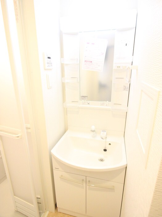 物件内観写真17　(洗面)