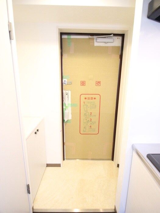 物件内観写真20　(玄関)