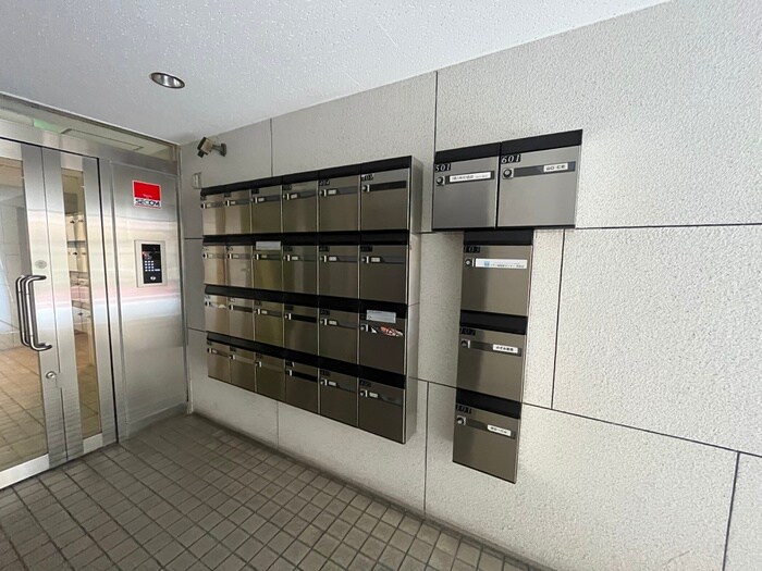 物件外観写真6　(建物設備)