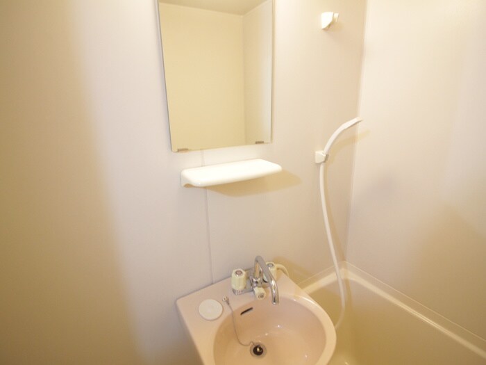 物件内観写真13　(洗面)