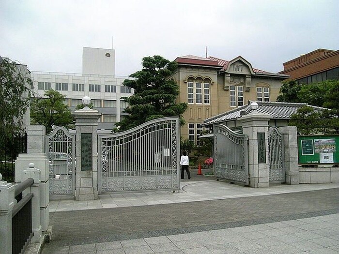 樟蔭女子大学