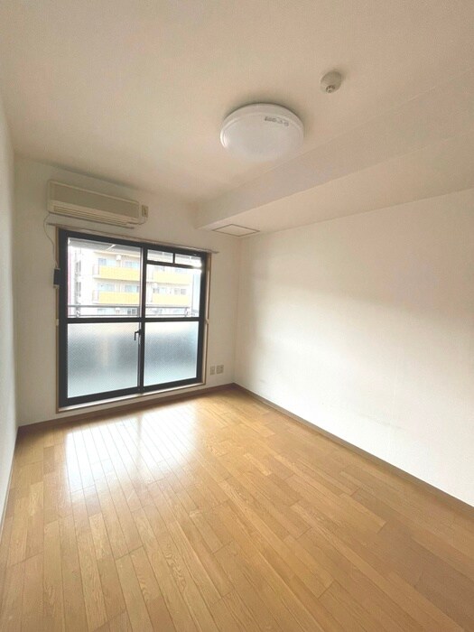 物件内観写真12　(居室)