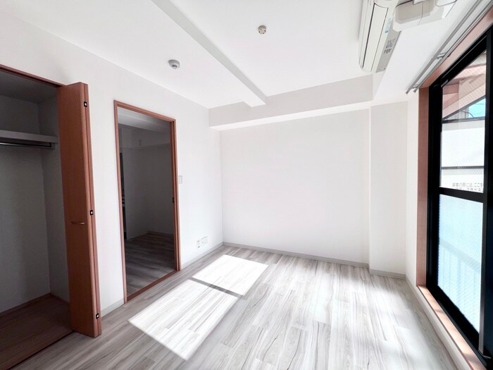 物件内観写真9　(居室)