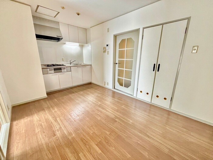 物件内観写真7　(居室)