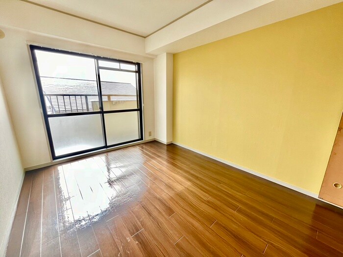 物件内観写真15　(居室)