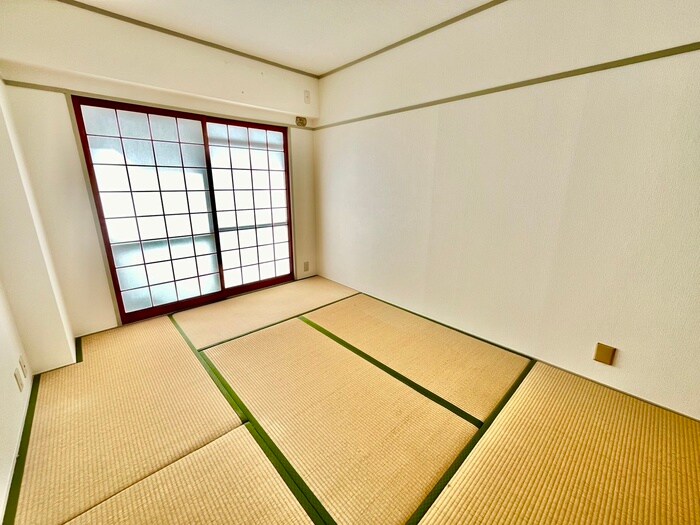 物件内観写真18　(居室)